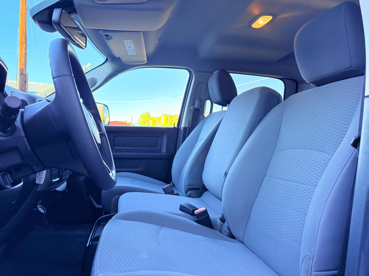 RAM 2500 Tradesman Crew Cab SWB 4WD 2018