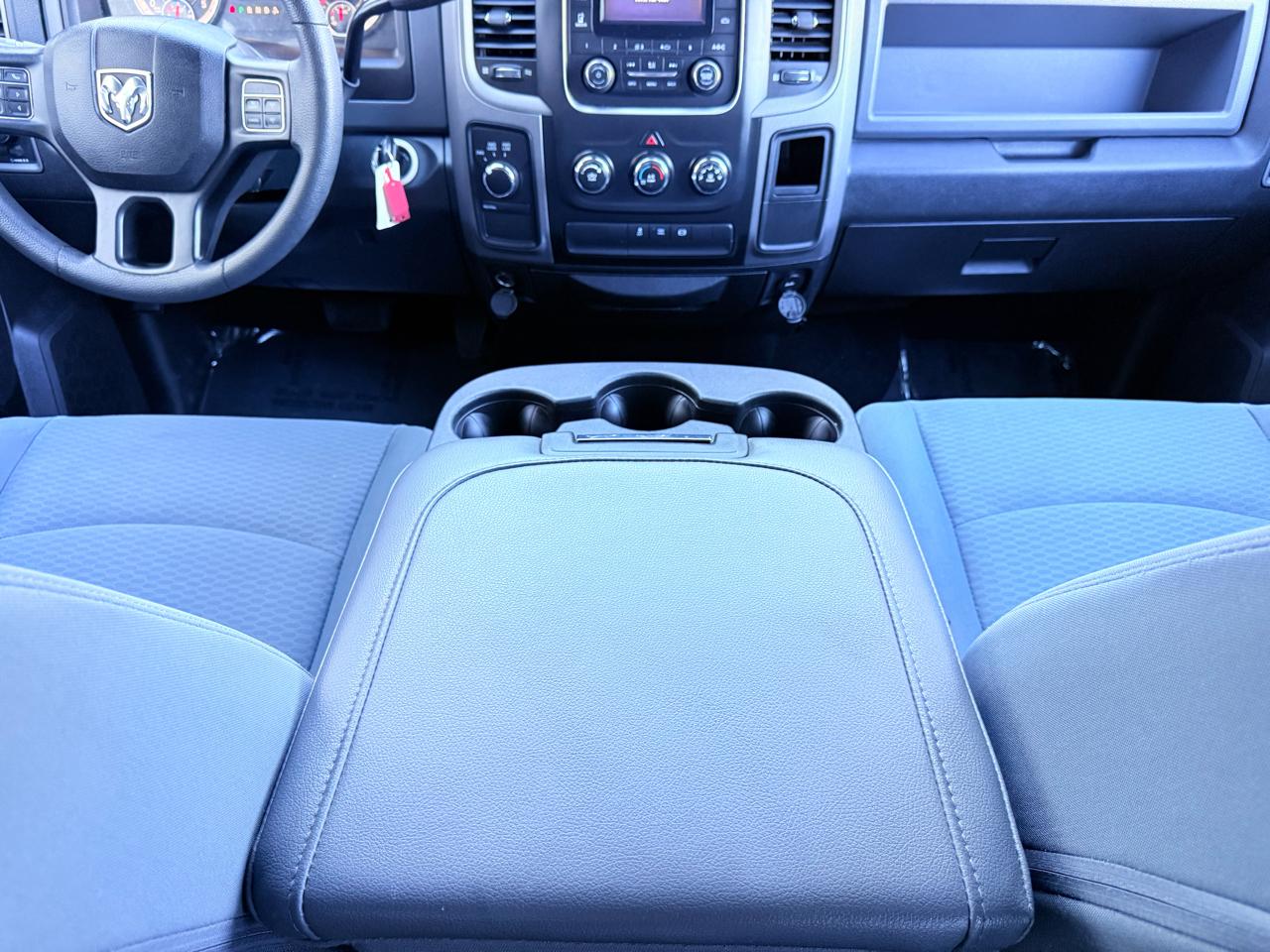 RAM 2500 Tradesman Crew Cab SWB 4WD 2018