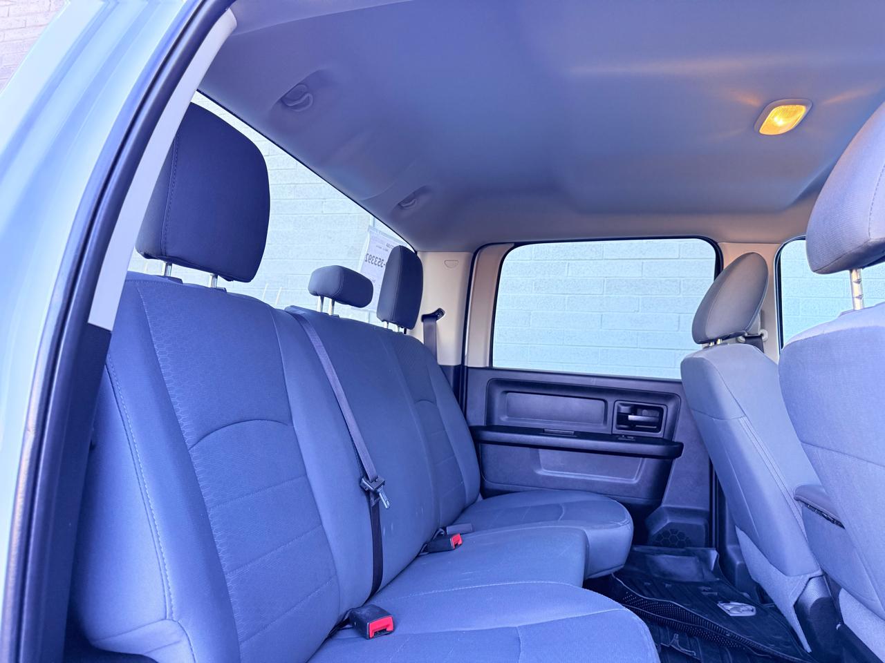 RAM 2500 Tradesman Crew Cab SWB 4WD 2018