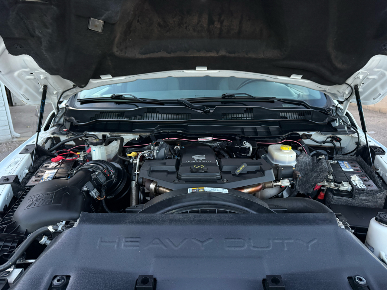 RAM 2500 SLT Crew Cab SWB 4WD 2017