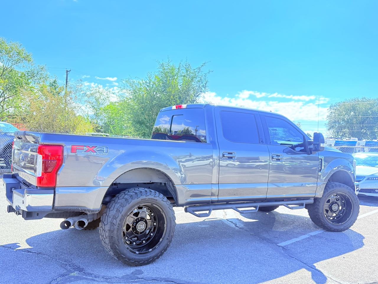 Ford F-250 SD Lariat Crew Cab 4WD 2019