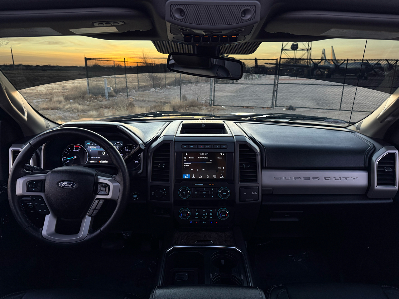 Ford F-250 SD Lariat Crew Cab 4WD 2019