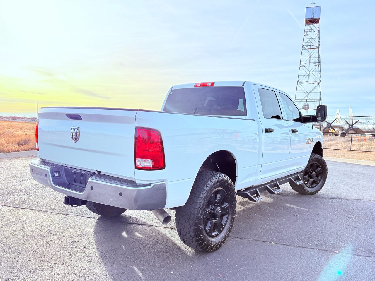 RAM 2500 Tradesman Crew Cab SWB 4WD 2018