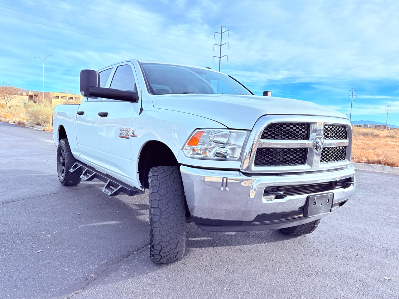 RAM 2500 Tradesman Crew Cab SWB 4WD 2018