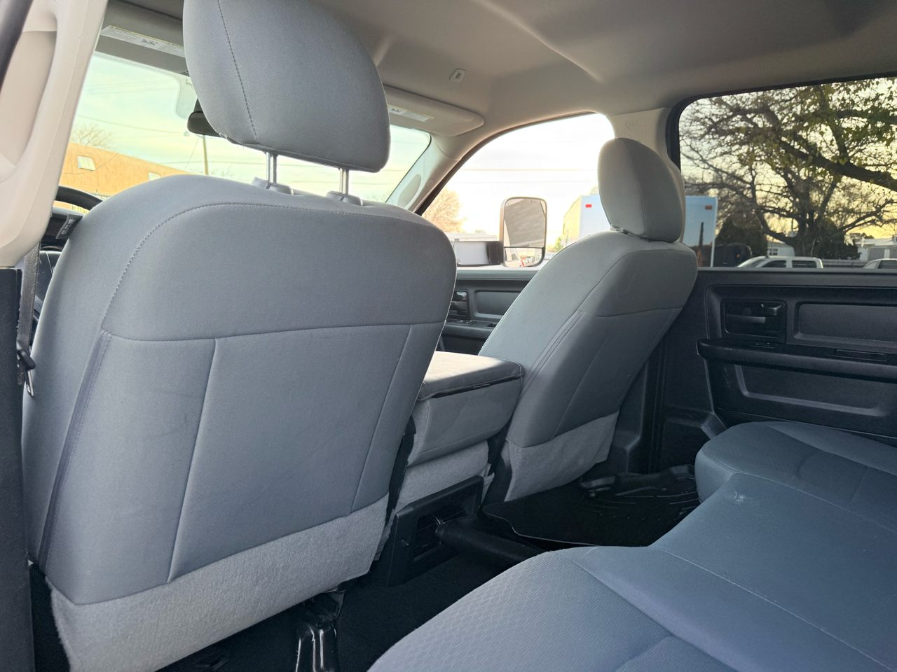 RAM 2500 Tradesman Crew Cab SWB 4WD 2018