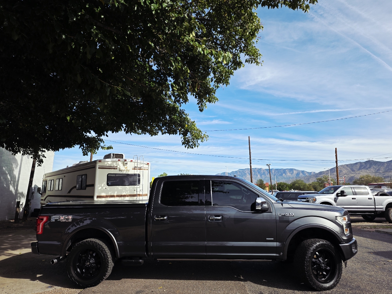 Ford F-150 XL SuperCrew 5.5-ft. Bed 4WD 2016