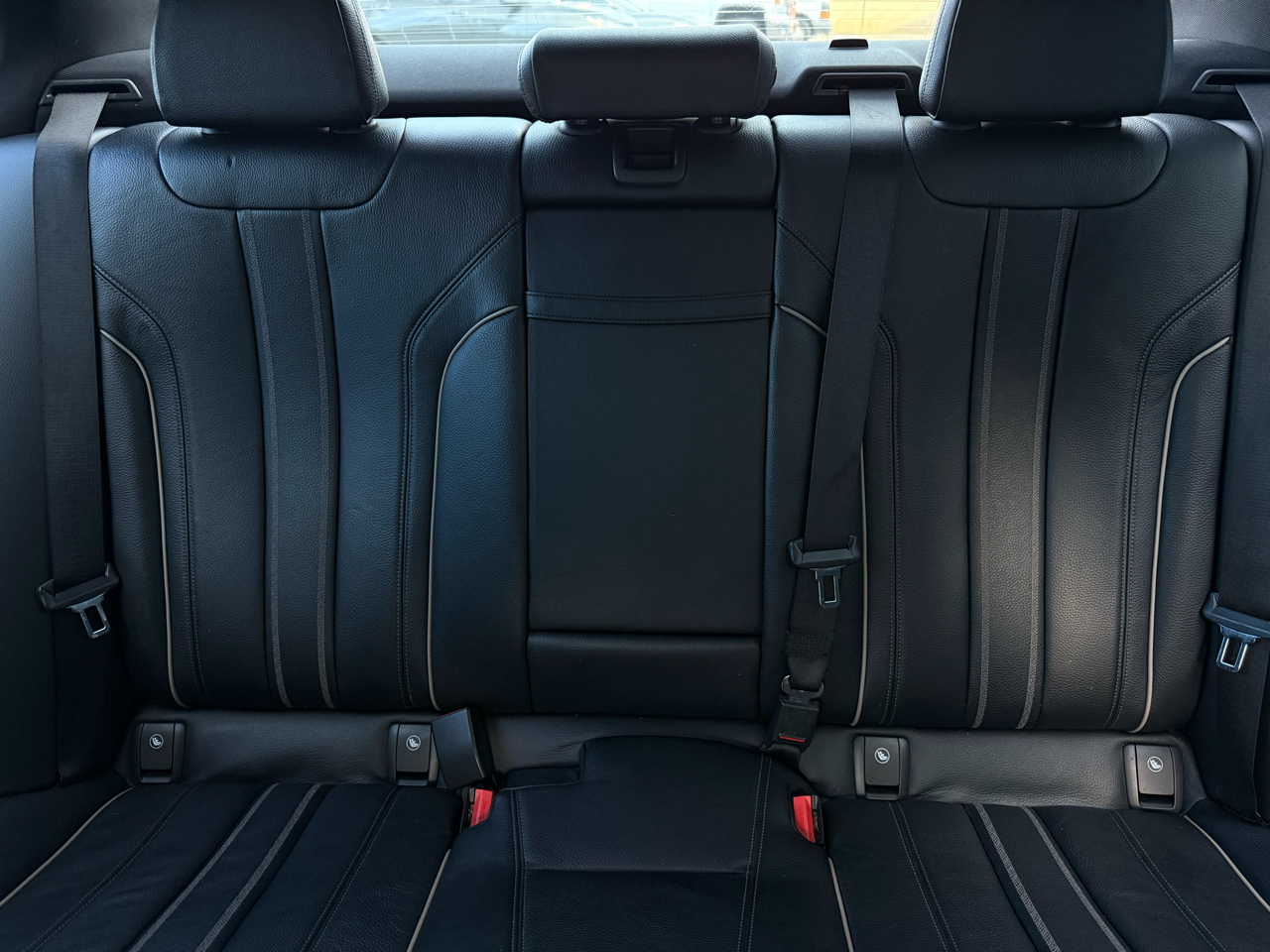 BMW 5-Series 530i 2019