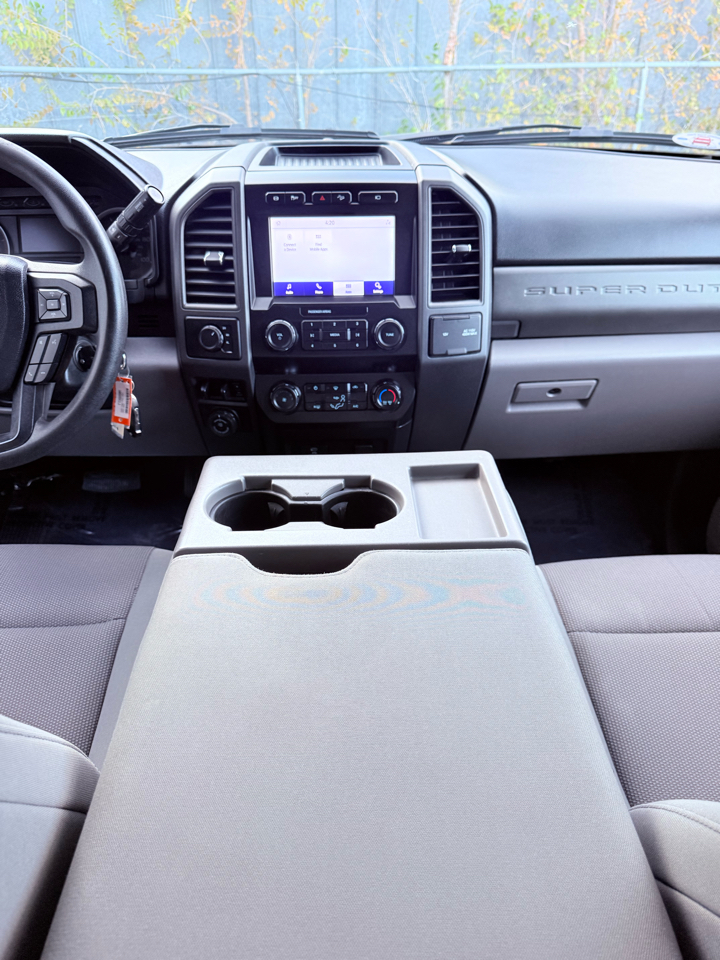 Ford F-450 SD XL Crew Cab DRW 4WD 2020