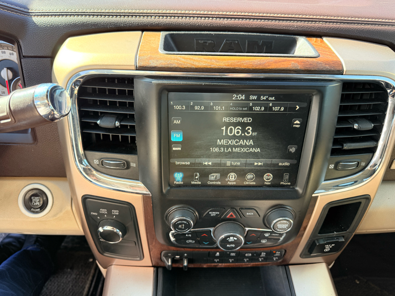 RAM 3500 Longhorn Mega Cab 4WD DRW 2016