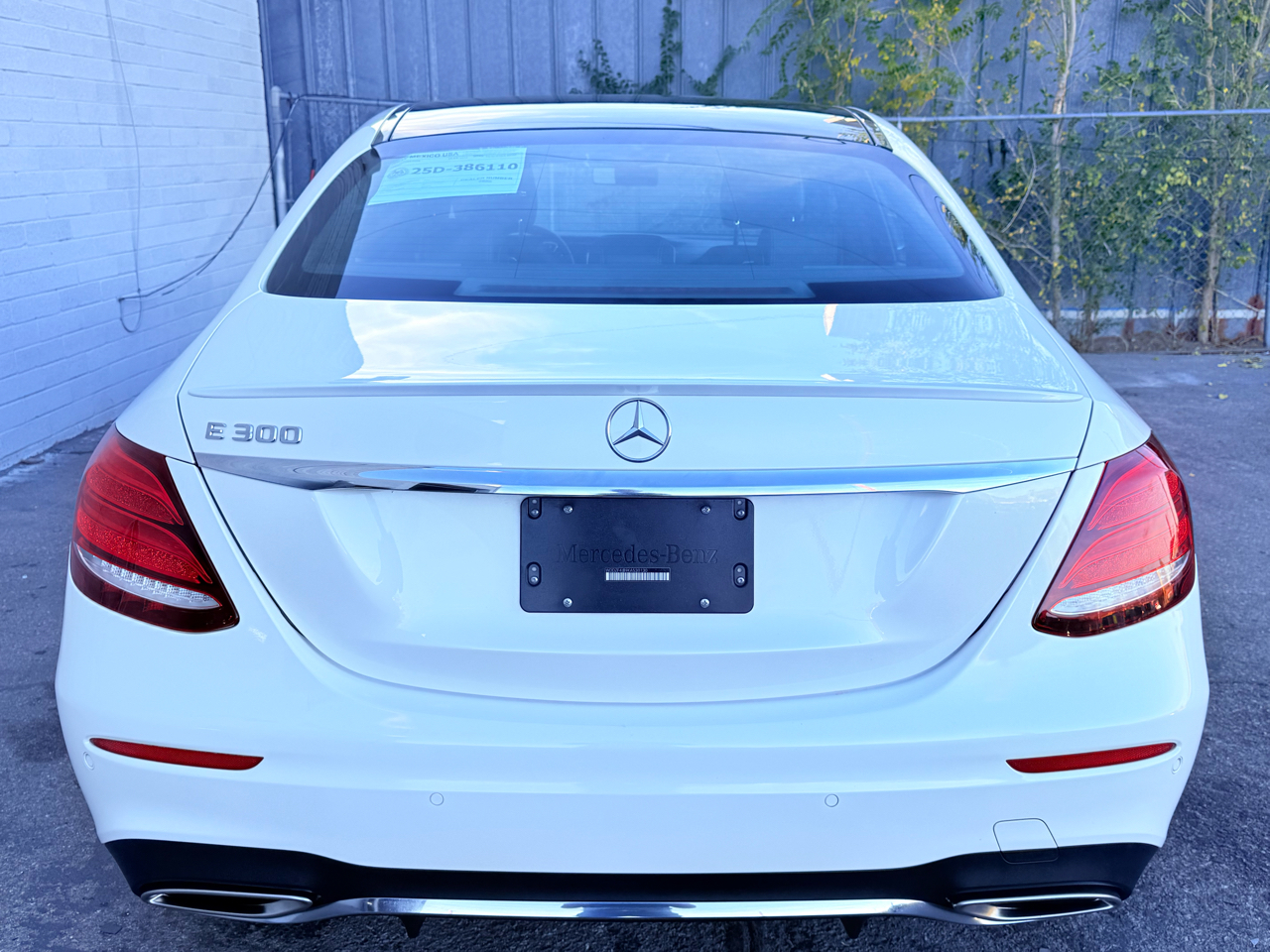 Mercedes-Benz E-Class E300 Luxury Sedan 2019