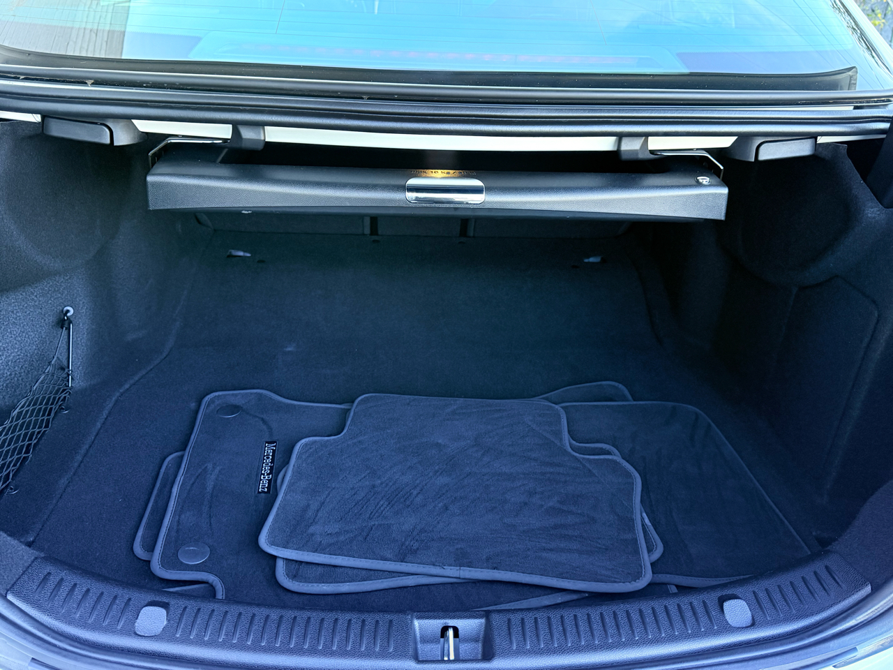 Mercedes-Benz E-Class E300 Luxury Sedan 2019