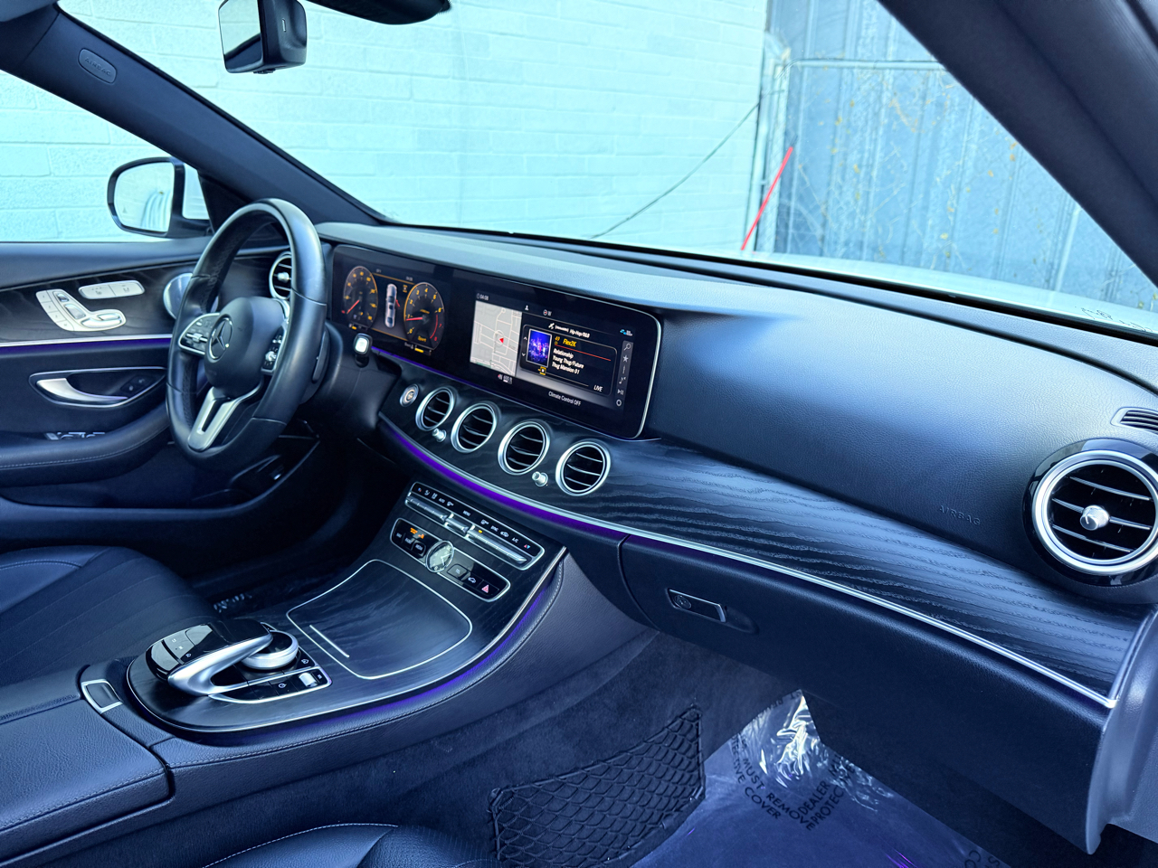 Mercedes-Benz E-Class E300 Luxury Sedan 2019