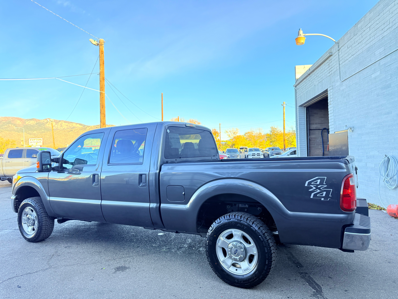 Ford F-250 SD XLT Crew Cab 4WD 2016