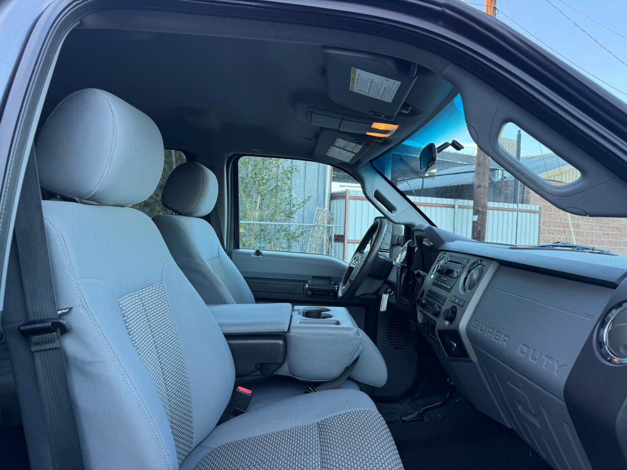 Ford F-250 SD XLT Crew Cab 4WD 2016