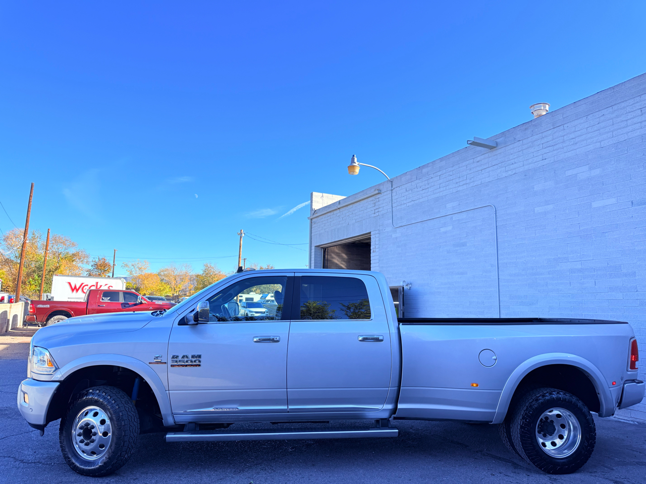 RAM 3500 Limited Crew Cab LWB 4WD DRW 2016