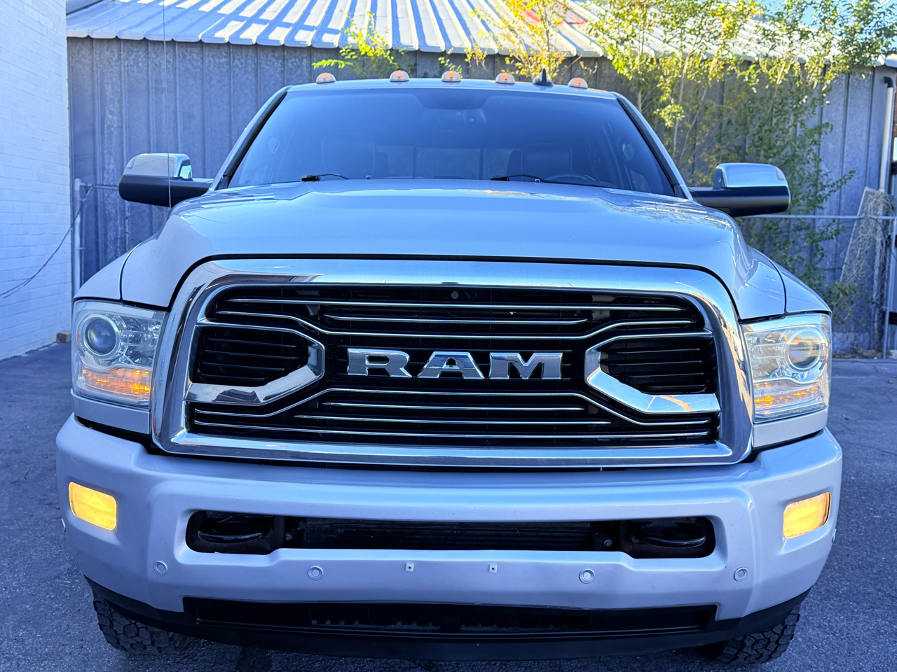 RAM 3500 Limited Crew Cab LWB 4WD DRW 2016