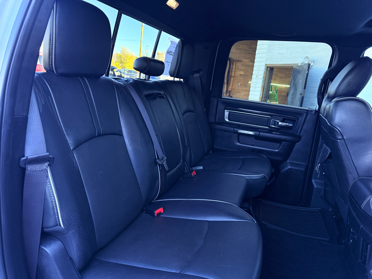 RAM 3500 Limited Crew Cab LWB 4WD DRW 2016
