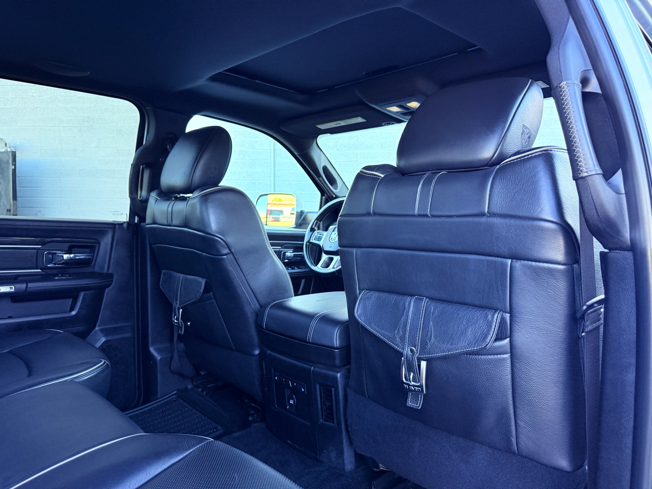 RAM 3500 Limited Crew Cab LWB 4WD DRW 2016