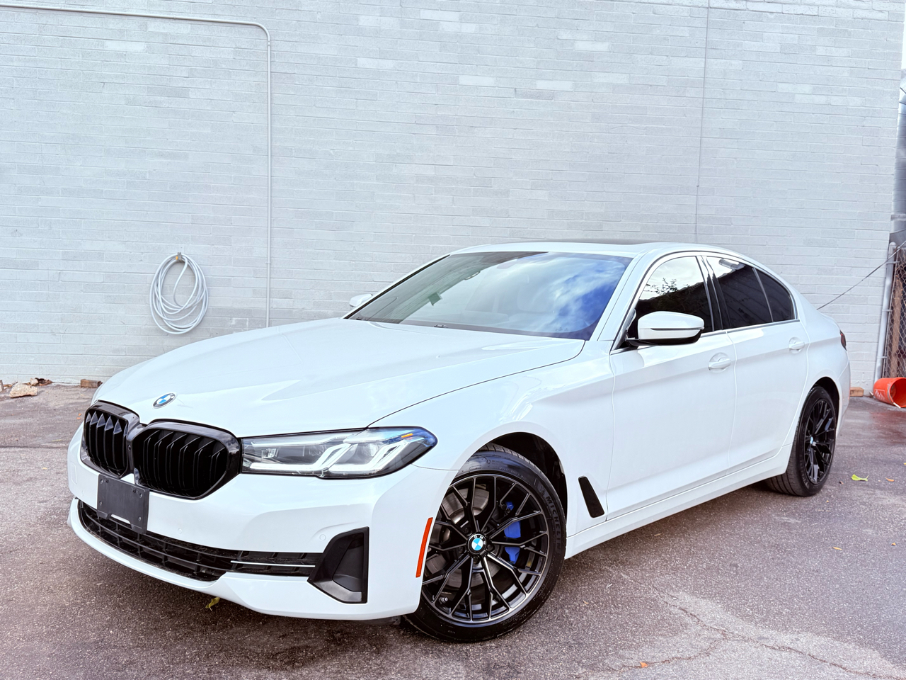 2021 Bmw 530i 5-Series photo 2