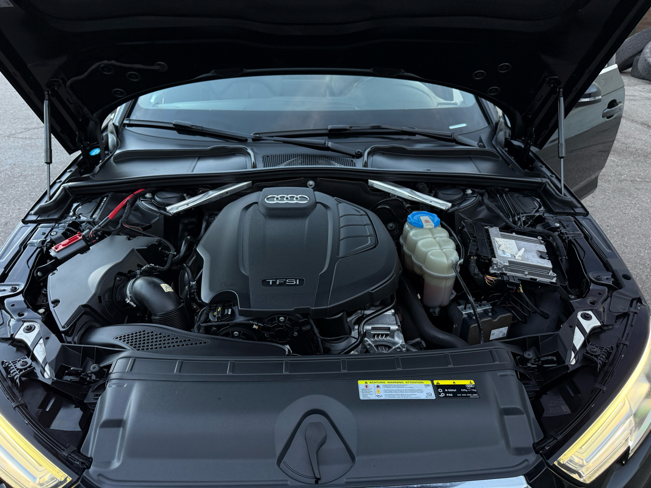 Audi A4 2.0T Premium Plus Sedan 2018