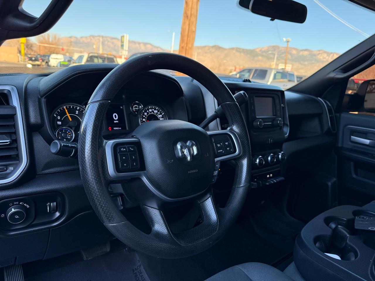 RAM 2500 Tradesman Crew Cab LWB 4WD 2021