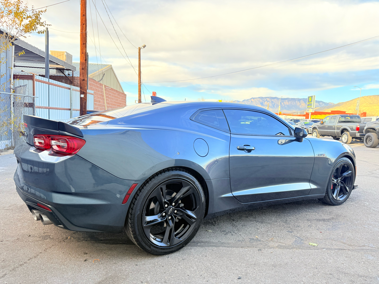 Chevrolet Camaro 2dr Cpe 1LT 2023