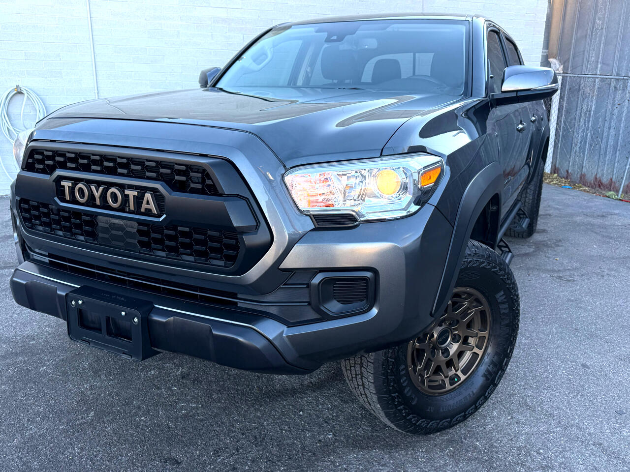 Toyota Tacoma Trail Dbl Cab 4WD V6 at 2023