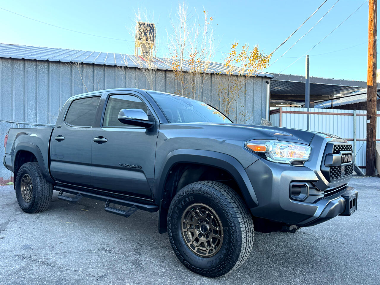 Toyota Tacoma Trail Dbl Cab 4WD V6 at 2023