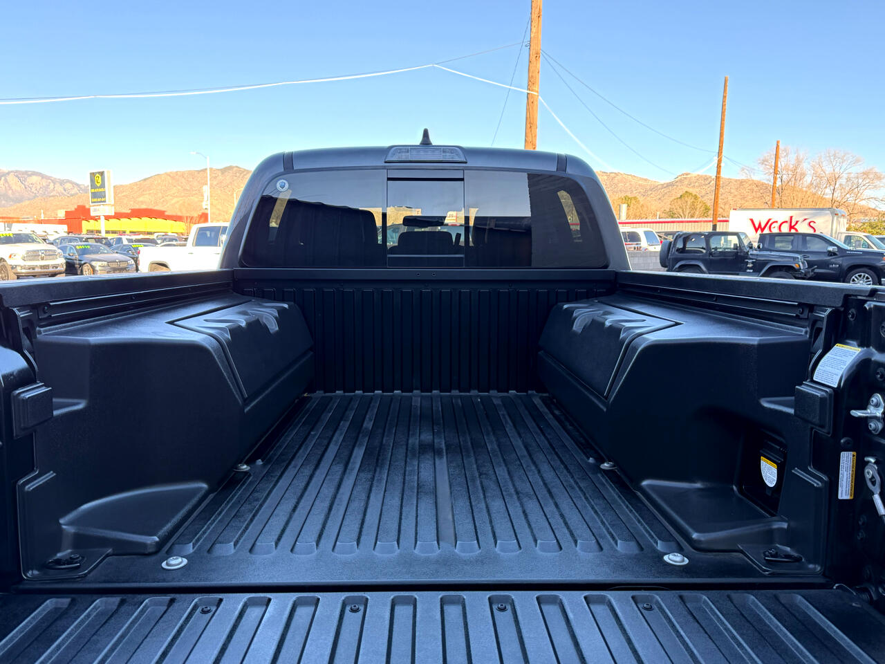 Toyota Tacoma Trail Dbl Cab 4WD V6 at 2023