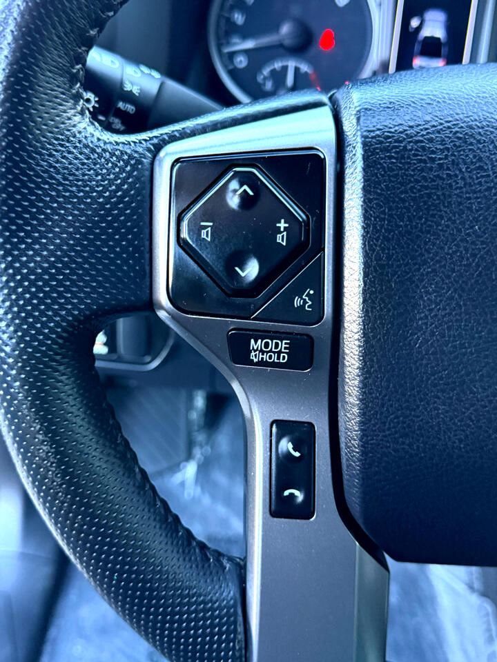 Toyota Tacoma Trail Dbl Cab 4WD V6 at 2023