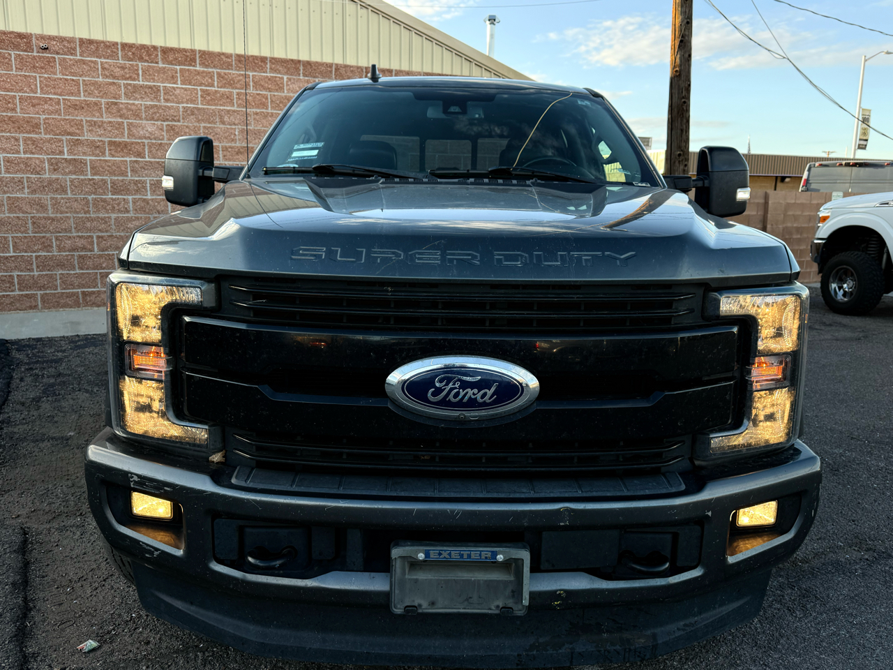 Ford F-250 SD Lariat Crew Cab 4WD 2019