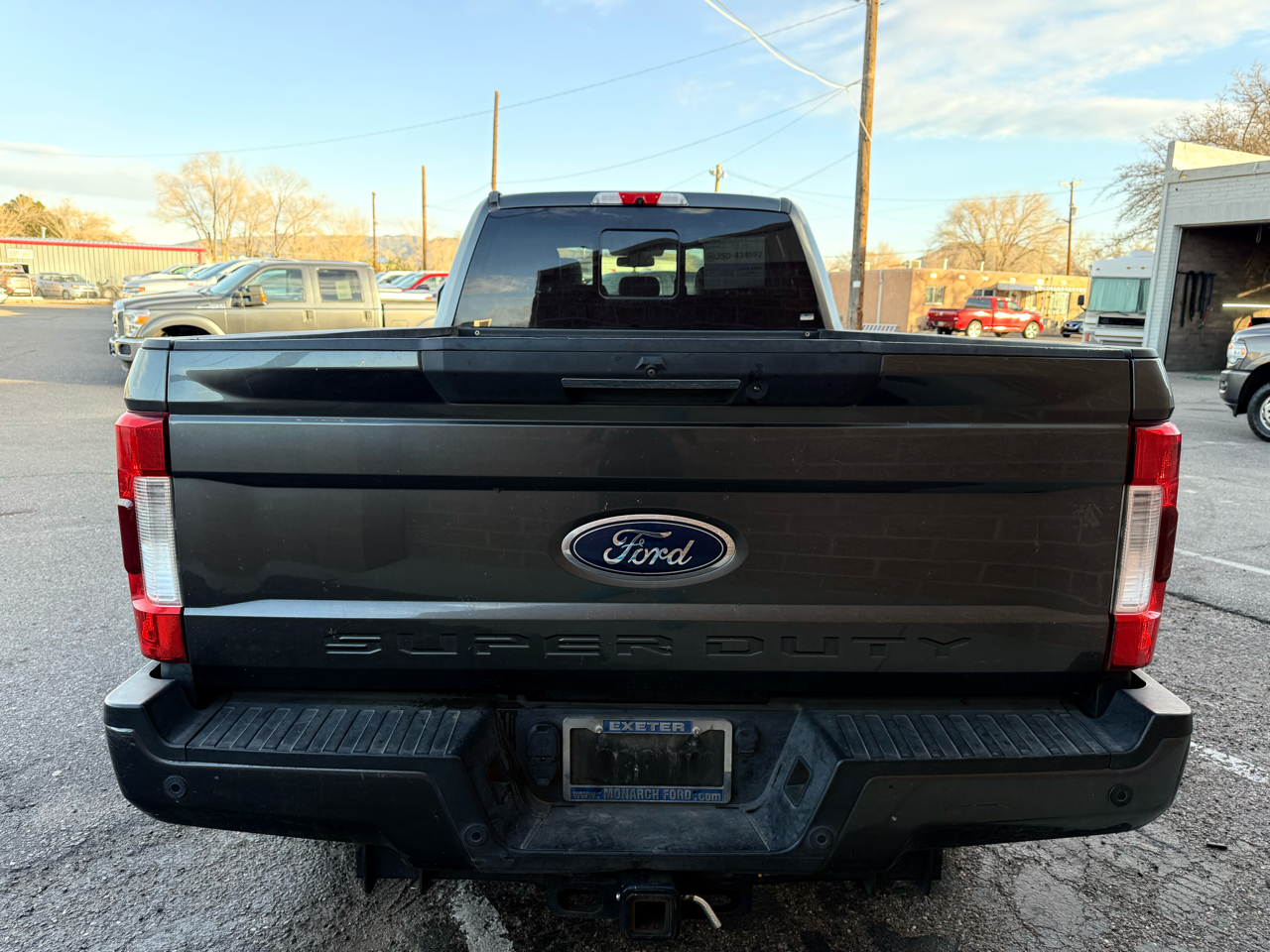 Ford F-250 SD Lariat Crew Cab 4WD 2019
