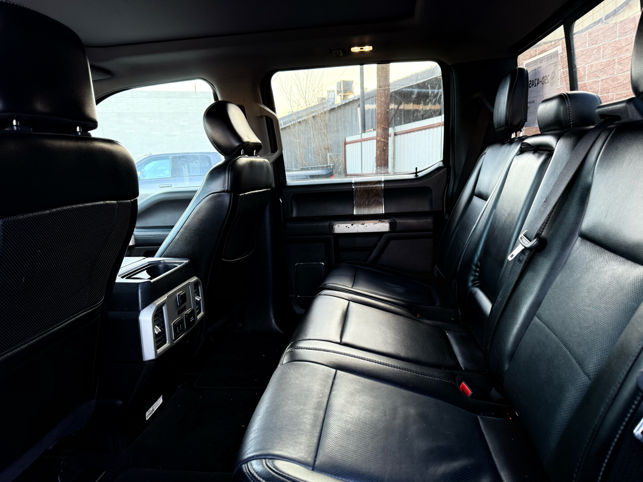 Ford F-250 SD Lariat Crew Cab 4WD 2019