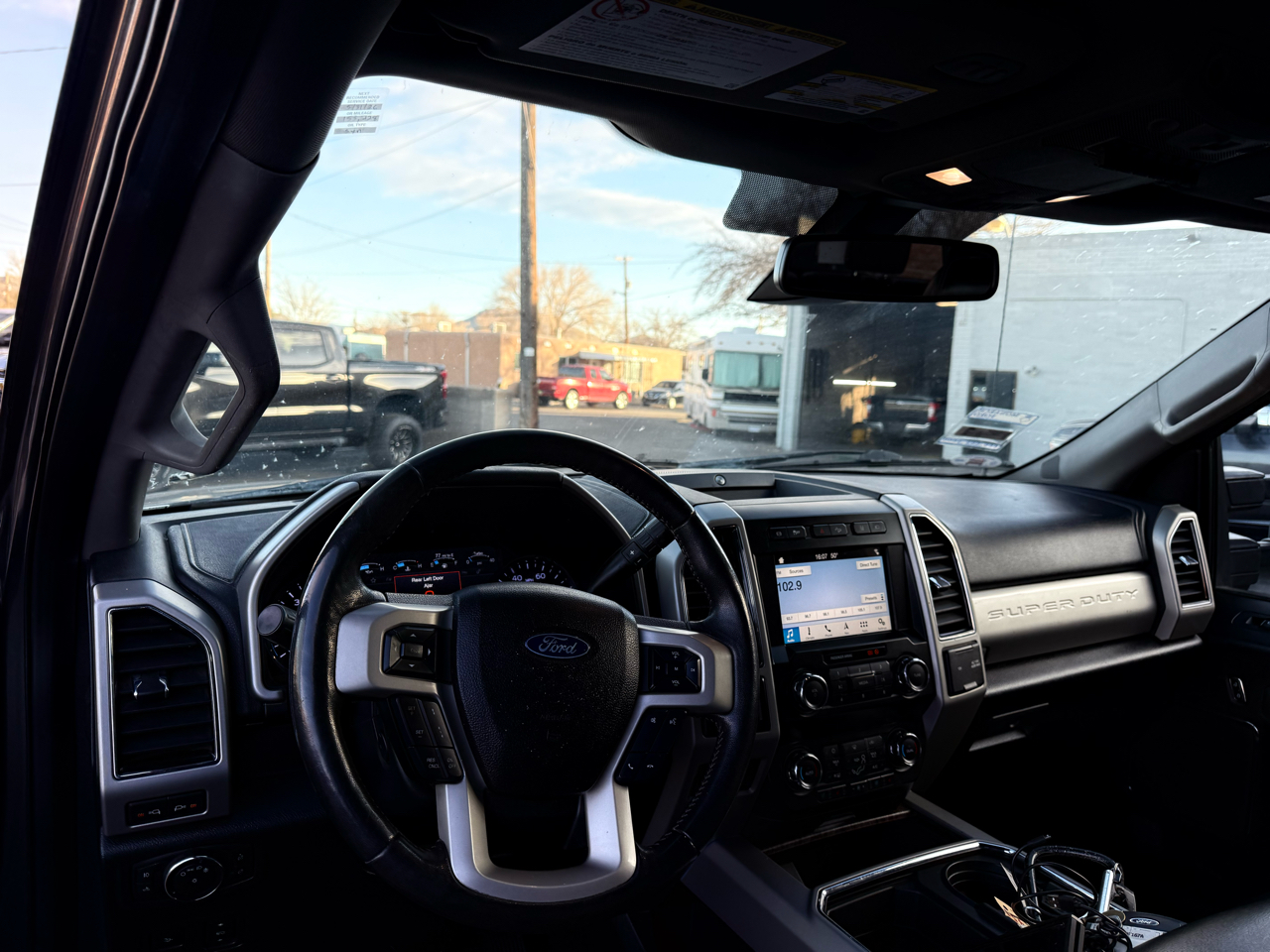 Ford F-250 SD Lariat Crew Cab 4WD 2019