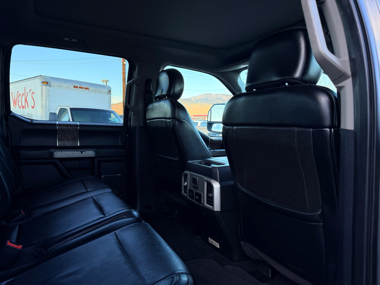 Ford F-250 SD Lariat Crew Cab 4WD 2019