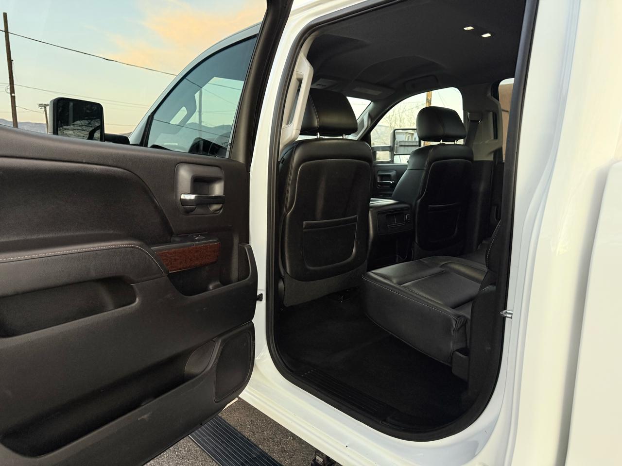 GMC Sierra 2500HD SLT Crew Cab 4WD 2015