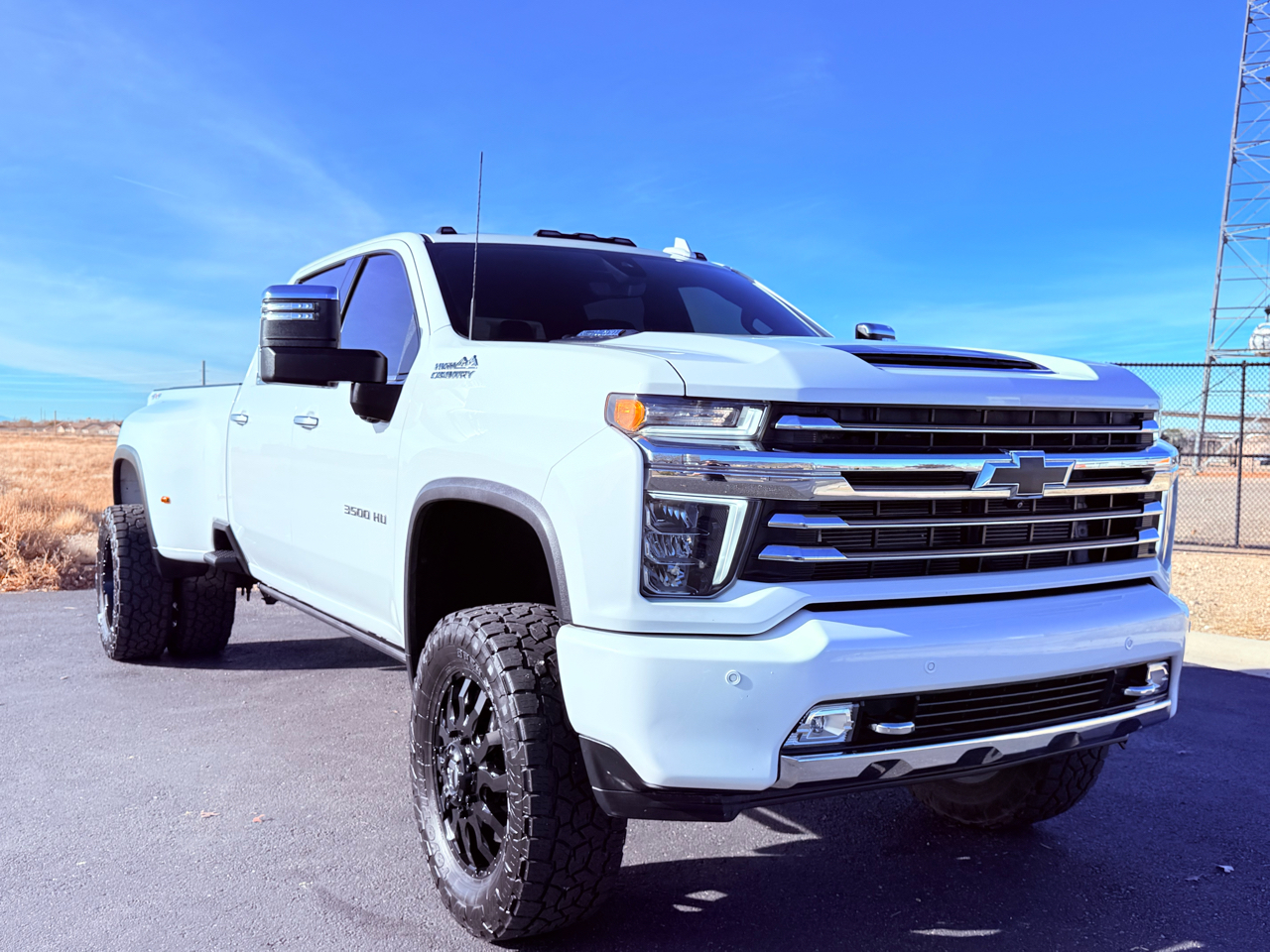 Chevrolet Silverado 3500HD High Country Crew Cab Long Box DRW 4WD 2021