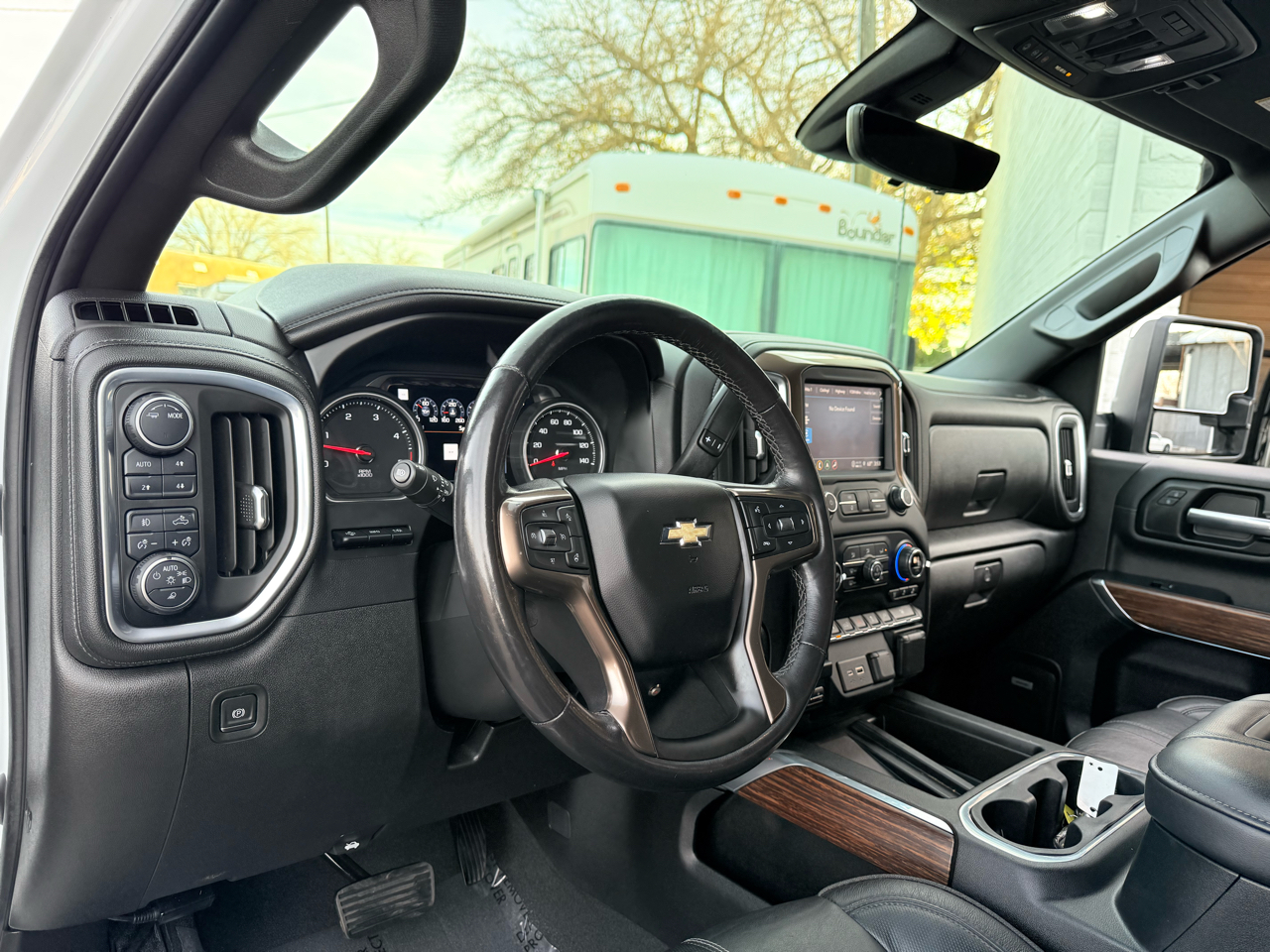 Chevrolet Silverado 3500HD High Country Crew Cab Long Box DRW 4WD 2021