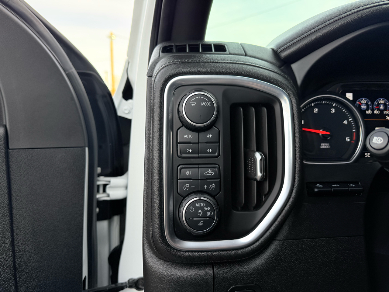 Chevrolet Silverado 3500HD High Country Crew Cab Long Box DRW 4WD 2021