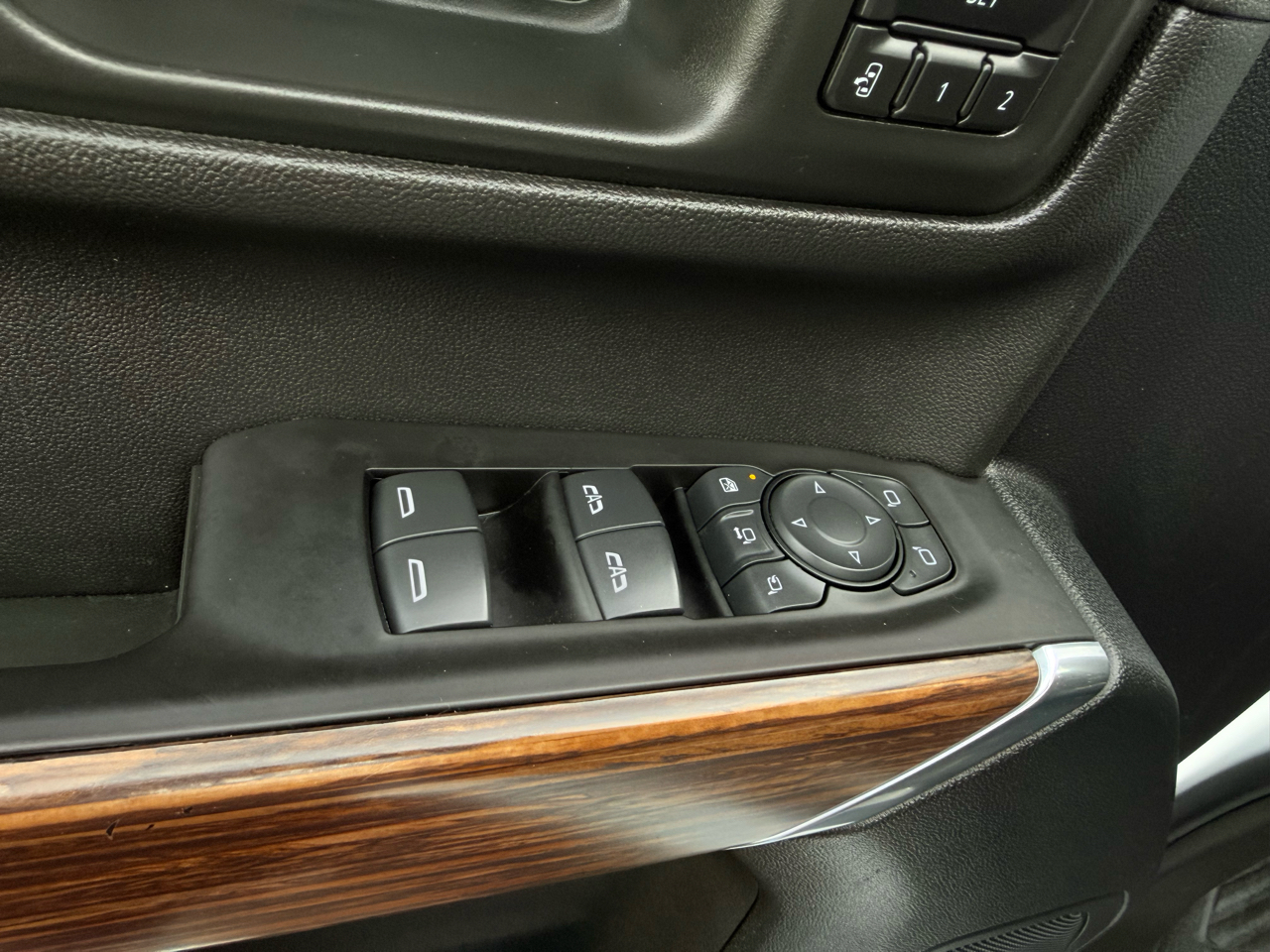 Chevrolet Silverado 3500HD High Country Crew Cab Long Box DRW 4WD 2021