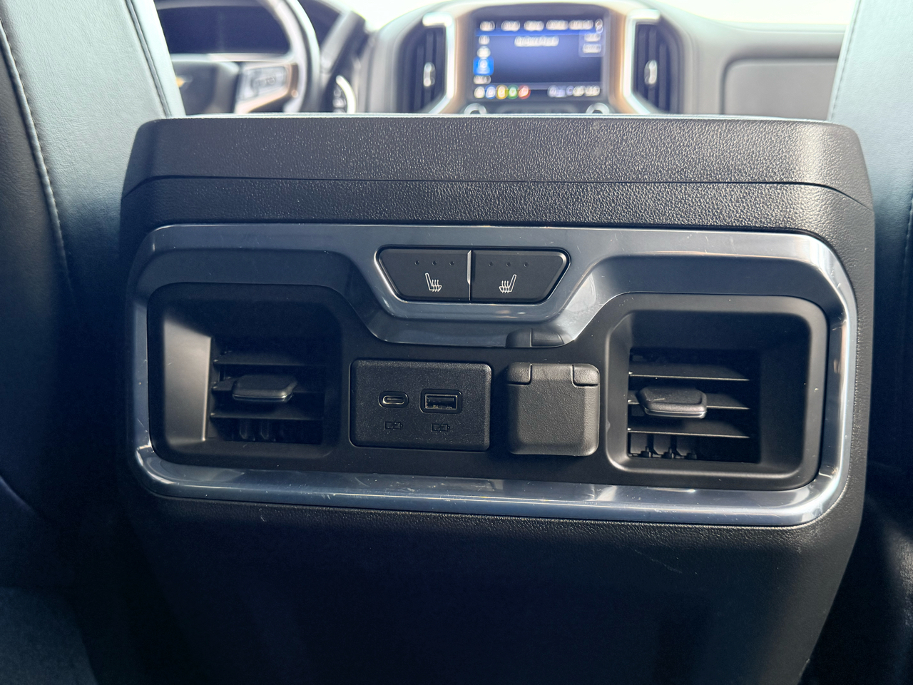 Chevrolet Silverado 3500HD High Country Crew Cab Long Box DRW 4WD 2021