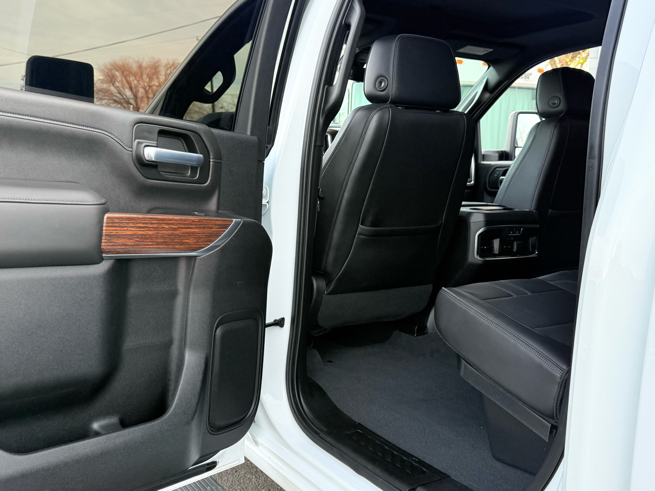 Chevrolet Silverado 3500HD High Country Crew Cab Long Box DRW 4WD 2021