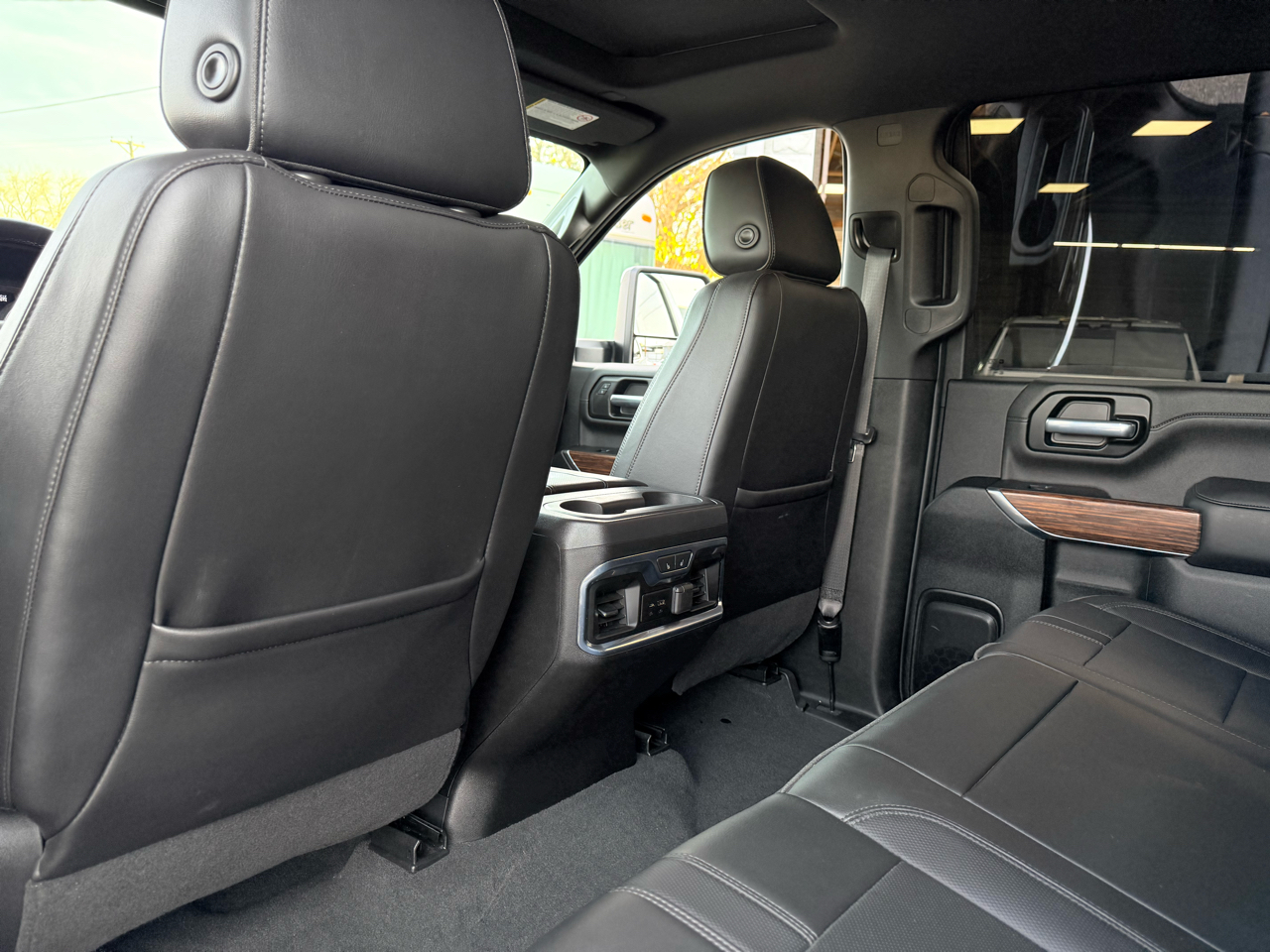 Chevrolet Silverado 3500HD High Country Crew Cab Long Box DRW 4WD 2021