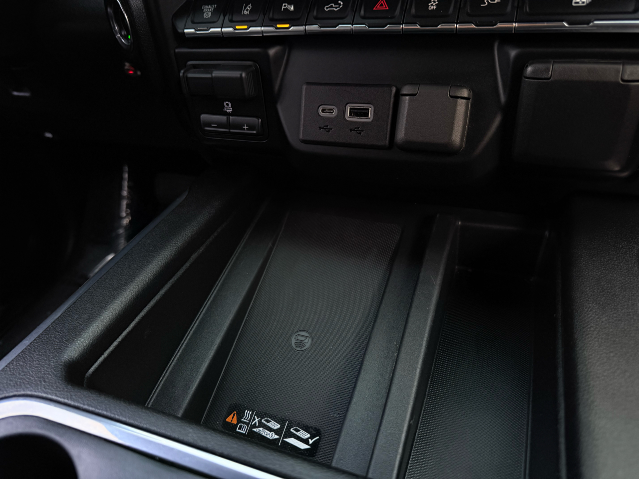 Chevrolet Silverado 3500HD High Country Crew Cab Long Box DRW 4WD 2021