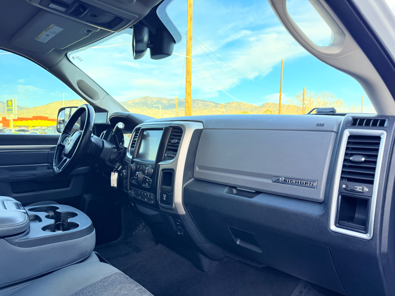 RAM 2500 Laramie Crew Cab LWB 4WD 2016