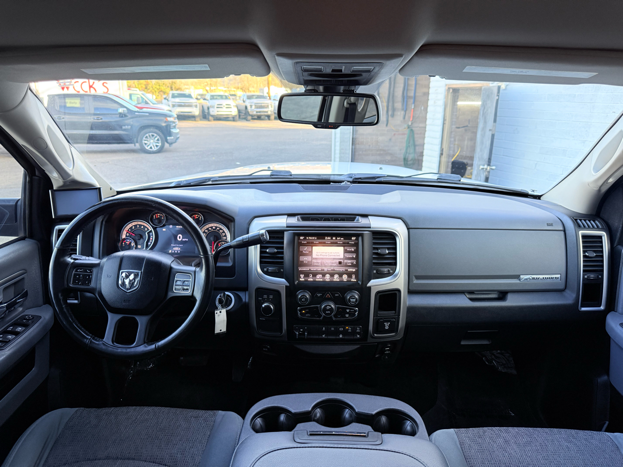 RAM 2500 Laramie Crew Cab LWB 4WD 2016