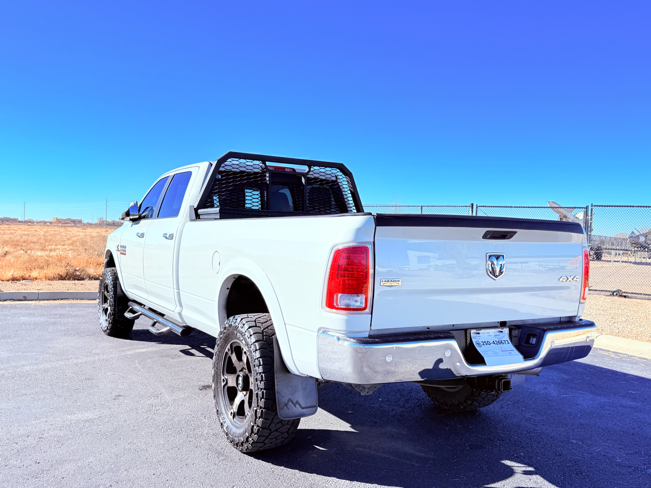 RAM 2500 Laramie Crew Cab LWB 4WD 2016