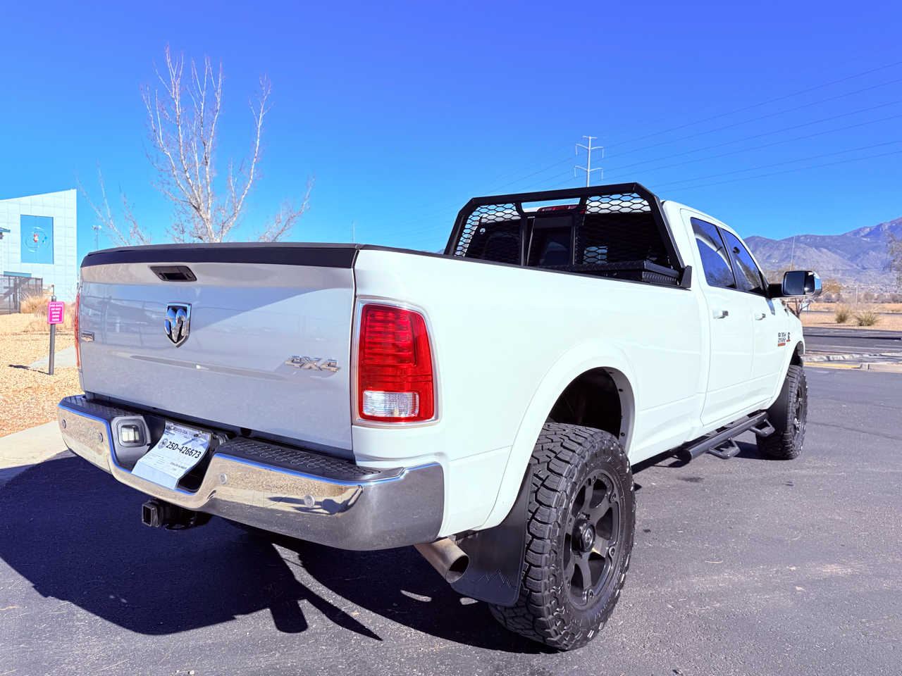 RAM 2500 Laramie Crew Cab LWB 4WD 2016