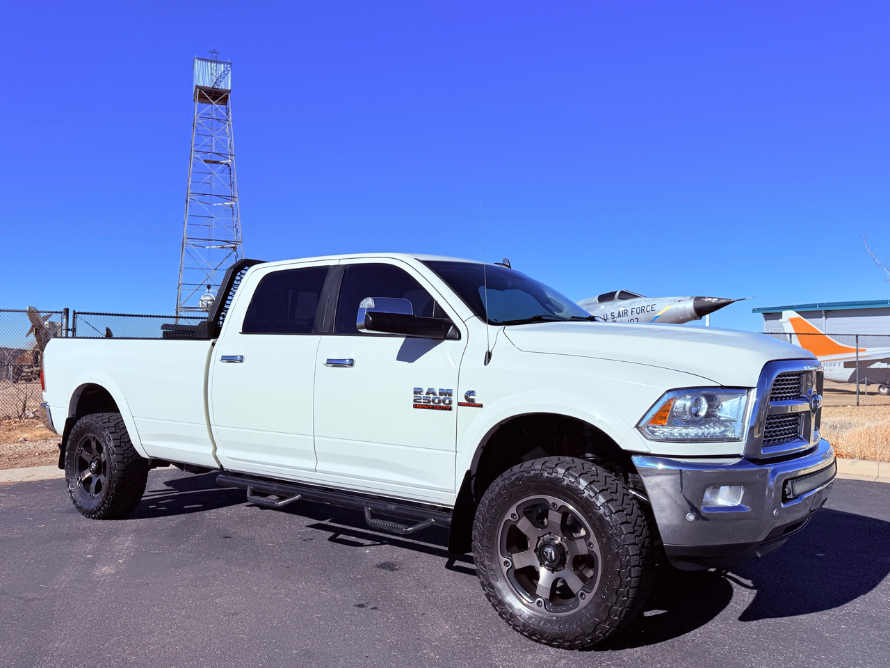 RAM 2500 Laramie Crew Cab LWB 4WD 2016