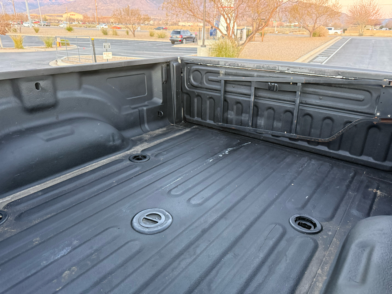 RAM 2500 Laramie Crew Cab LWB 4WD 2016